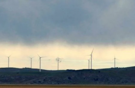 Adani以每单位2.77卢比的价格赢得300兆瓦的风能发电能力