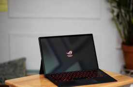 华硕的ROG Flow Z13是一款面向游戏玩家的Surface Pro